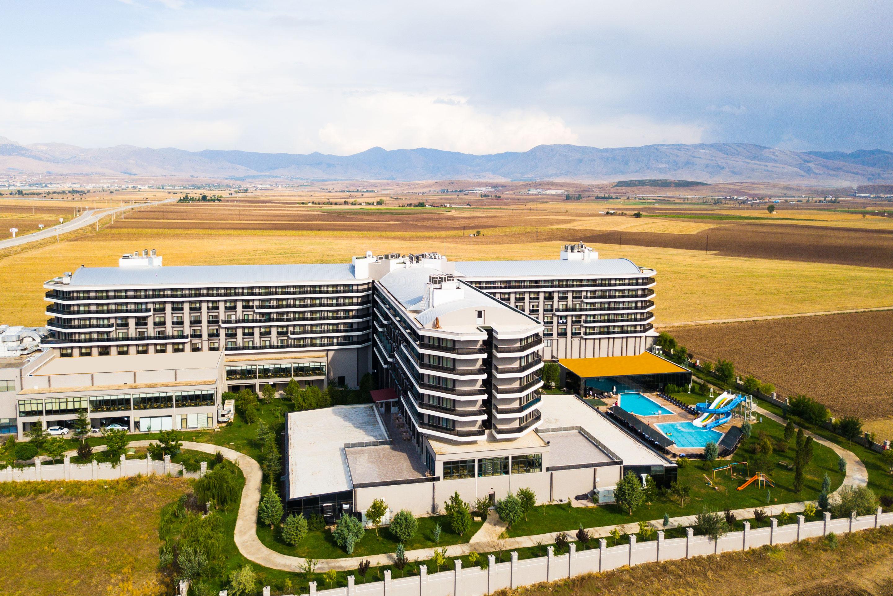 Afyonkarahisar May Thermal Resort Spa Hotel מראה חיצוני תמונה